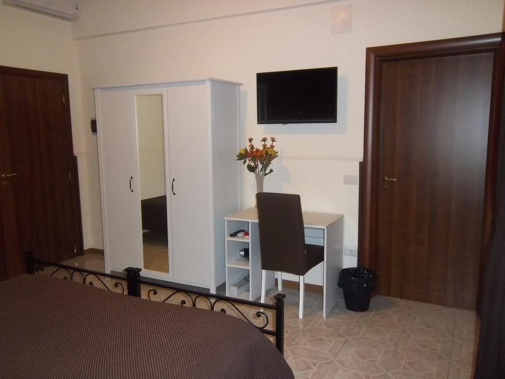 Bed and Breakfast I Marinaretti Сиракузы Экстерьер фото